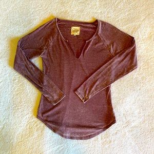 Long Sleeve Chasor Top